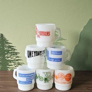Vintage Anchor Hocking fire king coffee mug 60&#39;s commercial fishing glasses Amsterdam war toilet Dutch bicycle D handle white milkglass
