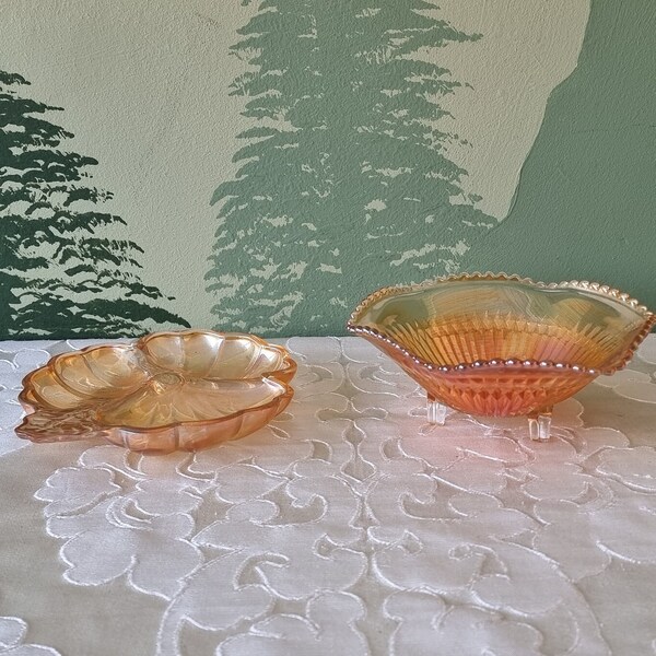 Vintage Jeannette marigold carnival glass 30's depression era iridescent candy orange peach lustre made in usa viking