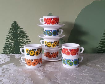 vintage Arcopal lotus coffee cups 70&#39;s tea cups soup mug milkglass france retro flowers bowl tableware