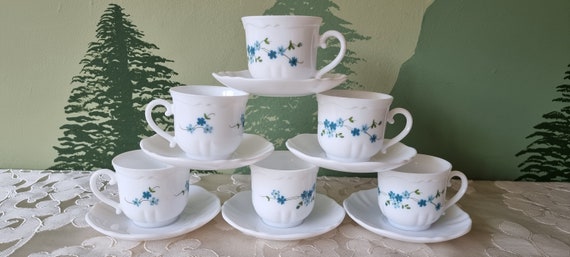 Tasse à café et sa soucoupe Arcopal Veronica décor Myosotis