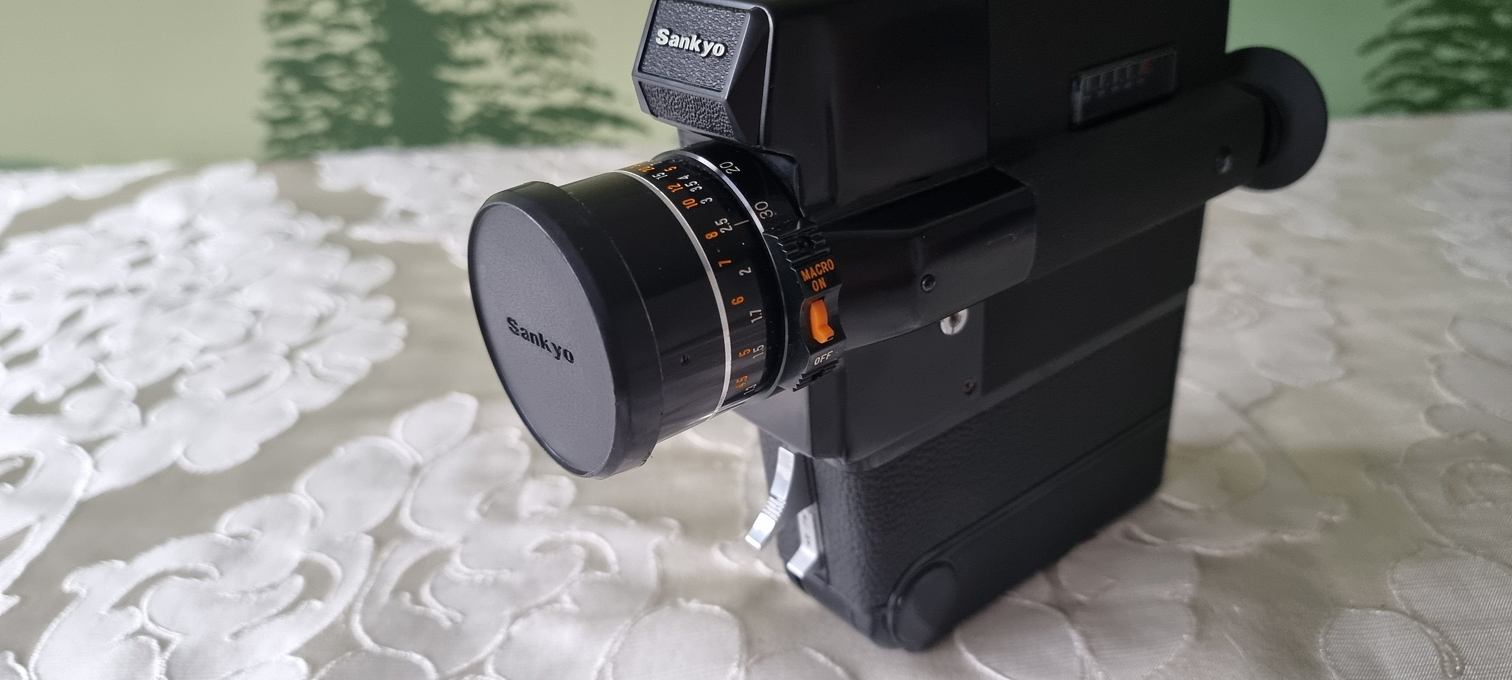 Vintage Sankyo Camera Japan Super MF 303 S8 Handheld Video