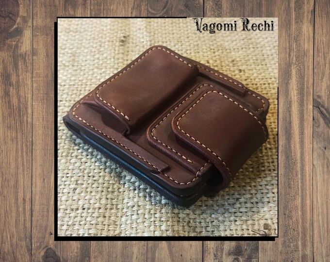 Handmade Leather Bifold Wallet with Coin Pocket - Custom Engraving Available