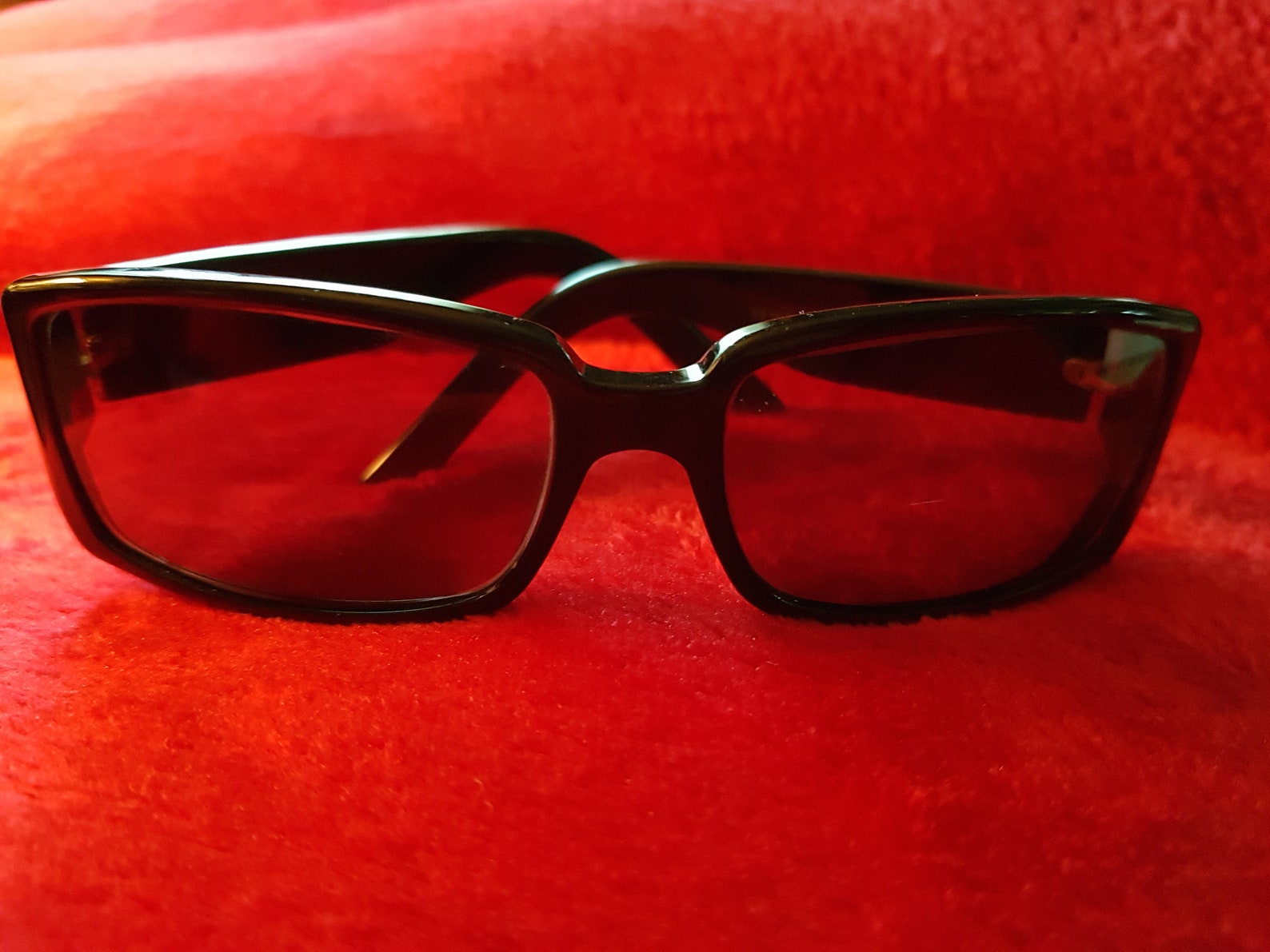 gucci gg 2564 s