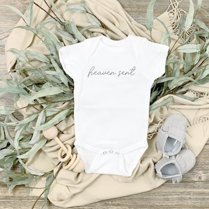 Der Himmel schickte Strampelanzug, Schwangerschaftsankündigung, Bruder Schwester Oma Opa Strampelanzug, Babypartygeschenk, Regenbogen-Baby
