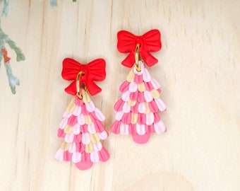 Clay Christmas Tree Earrings, Pink Christmas Tree Clay Earring, Holiday Christmas Tree Dangles, Holiday Christmas Tree Earring, Handmade
