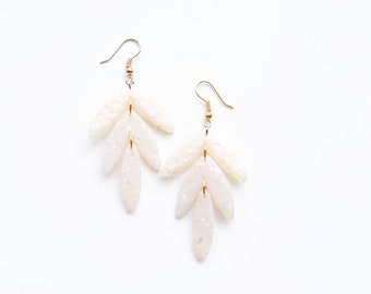 Clay Bride Wedding Earrings, Leaf Wedding Earrings, Clay Dangle Bride Earring, Leaf Bridal Earring, Clay Bridesmaid Bridal Earring, Handmade