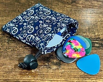 Plektrumbeutel aus Baumwolle: Handgemachtes Accessoire mit Kordelzug