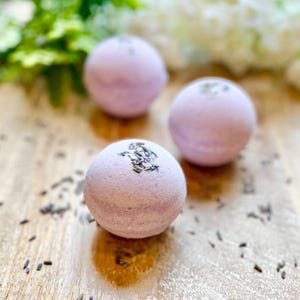 Lavender Bath Bomb, Lavender Bath Fizzy, bath bomb, Chocolate bath bomb, Donut bath bomb, bath fizzy, Heart bath bomb, wildflower bath bomb