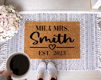Mr. and Mrs. Doormat, Last Name Doormat, Housewarming Gift, Wedding Gift, Newlywed Gift, Anniversary Gift, Personalized Doormat, Door Mat