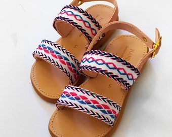 Peru / boho girl sandals / Childrens leather sandals / greek sandals / girl shoes