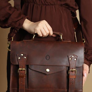 Bolso de cuero vintage tipo cartera con asa, bolso de hombro tipo cartera marrón, bolso bandolera tipo mensajero, regalos de cuero tipo cartera para mujer para ella