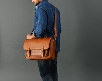 Leather Messenger Bag|Monogrammed Leather Laptop Bag|Mens Leather Bag|Work Briefcase|Large Satchel|Personalised Christmas Gifts For Him