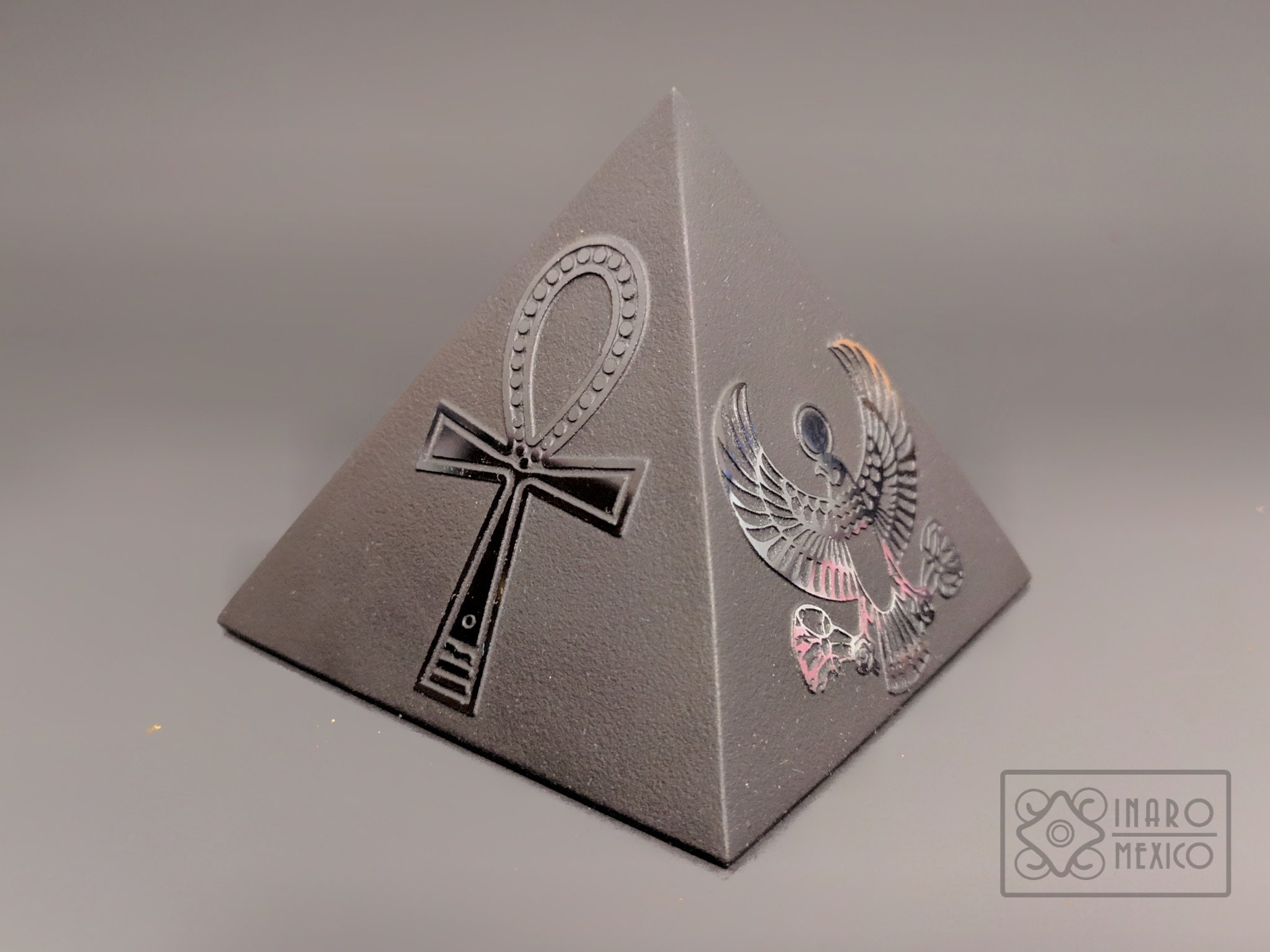 Black Obsidian Pyramid | Horus & Ankh Engravings, Hand Carved Egipcian ...