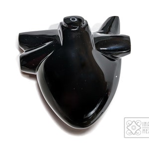 Yolotl: Heart of Obsidian. Black Heart, Carved and polished with special care, Authentic Black Obsidian