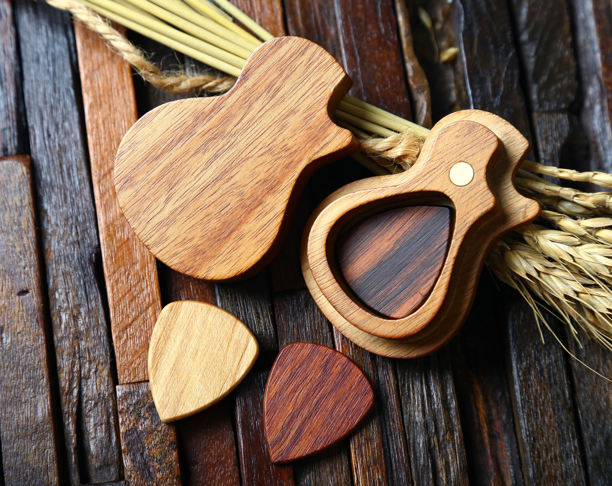 Custom Guitar Pick Box, Wooden Guitar Pick Holder, Personalized Guitar