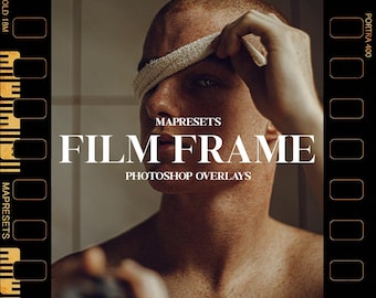 Op de afbeelding: Een man met een witte doek over zijn oog, kijkt naar de camera. De afbeelding is ingelijst met een zwarte en gouden filmstrookrand. De tekst "MAPRESETS FILM FRAME PHOTOSHOP OVERLAYS" wordt in witte tekst weergegeven.