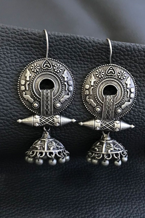 Buy Latest Oxidised Silver Earrings online – Gehna Shop