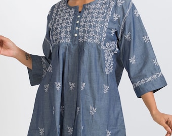 Tunique brodée en jean fleuri et chambray Tarika