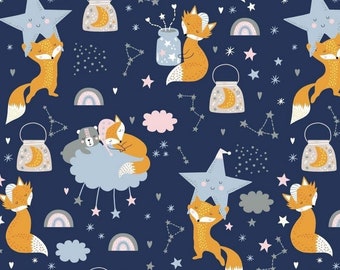Tissu enfant renard dans les nuages et étoiles sur fond bleu marine 100% coton