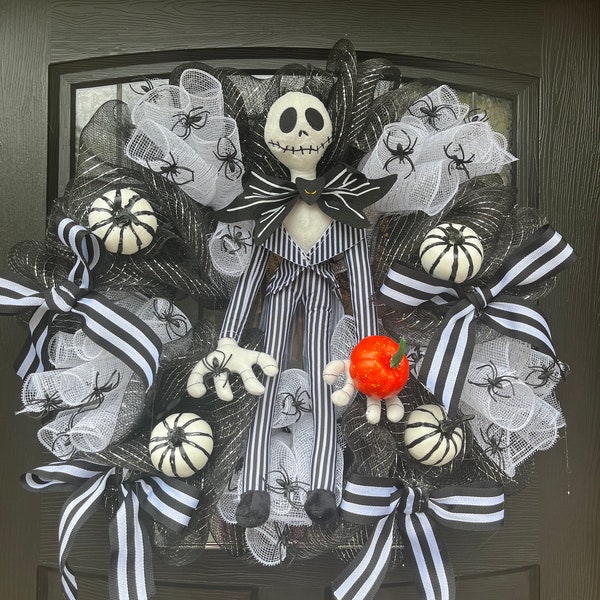 Large Halloween Door Wreath• Jack Skellington• The nightmare before Christmas• Halloween Decorations