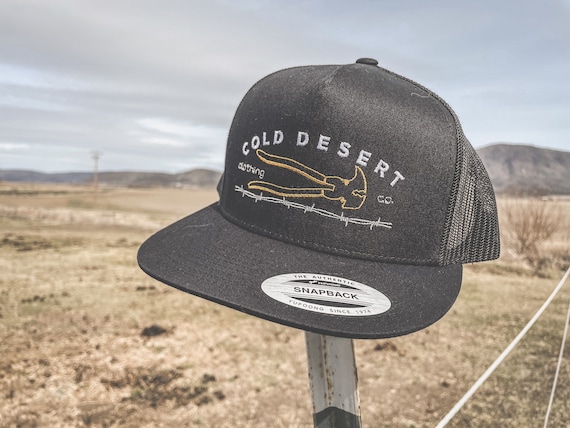 Vintage Western Trucker Hat: Barbed Wire Rodeo Snapback - Etsy display picture 2