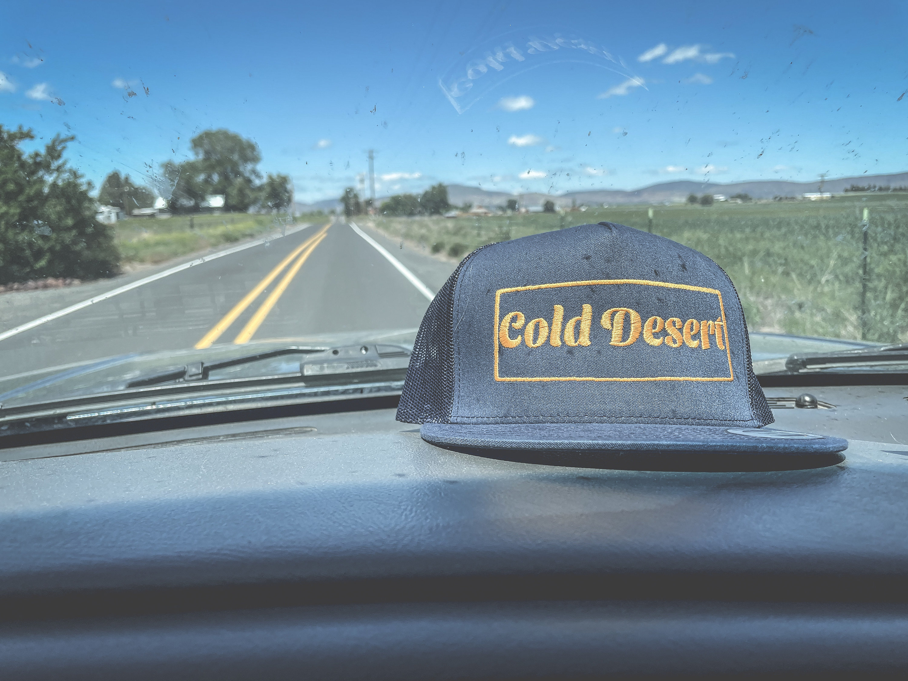 Vintage Cold Desert Trucker Cap // Western Style // Trucker Hat // Gifts for Him // Snapback hat