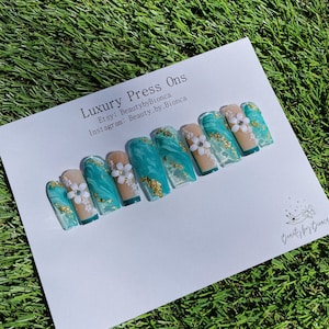 Jade Marble & 3-D Flower Press On Nails| Thin French Tips | Spring/Summer Nails | quality luxury and handmade nails | gifts for her