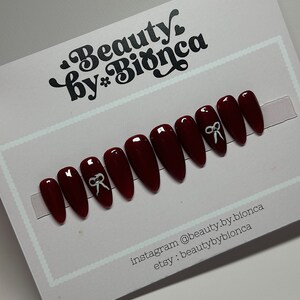 Burgundy Coquette Bow Press Ons | Valentines Day Nails 2024 | Handmade Fake Nails bild 2