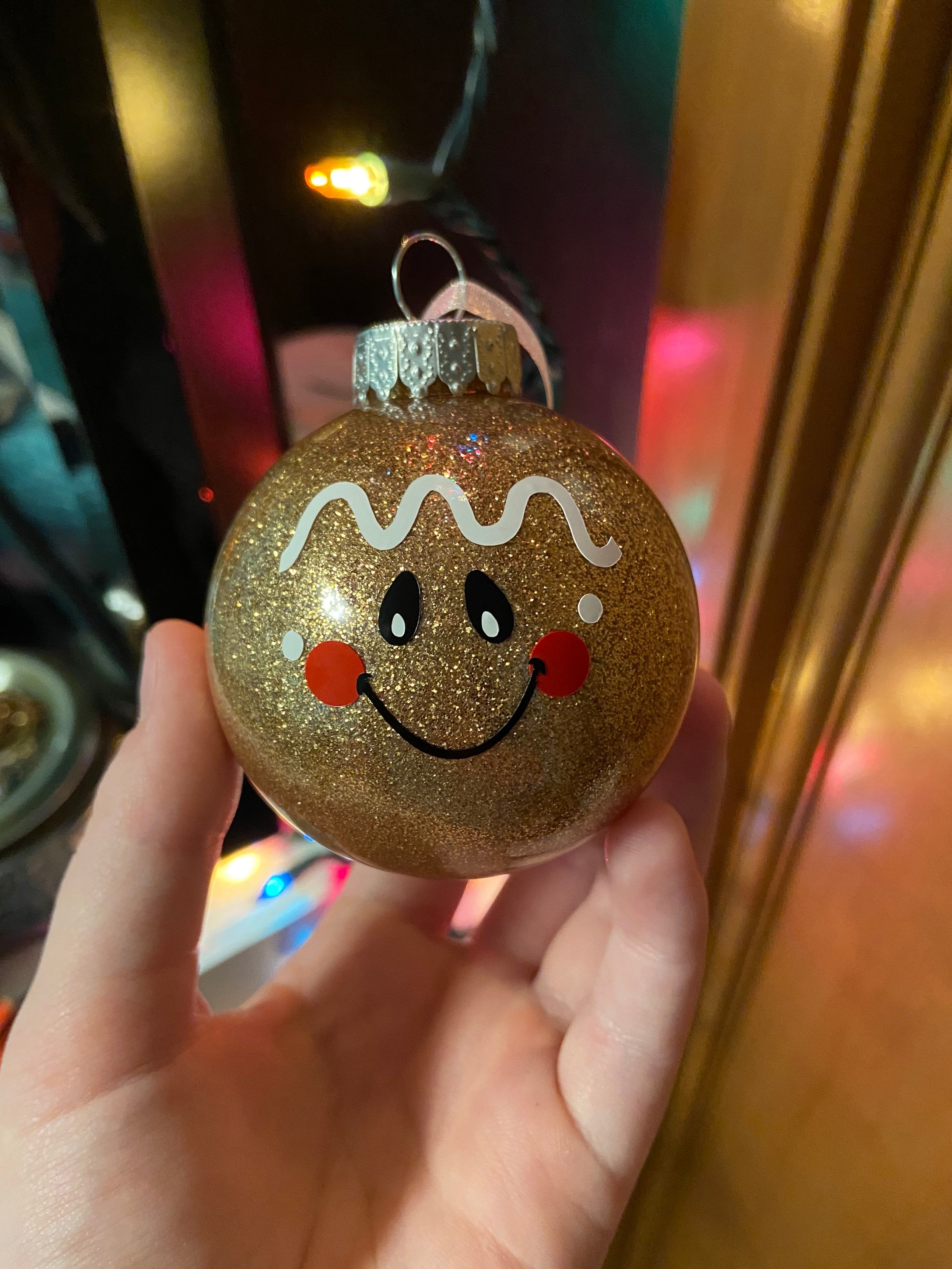 Gingerbread Man and Woman Christmas Ornaments