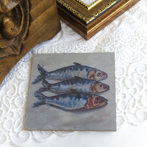 Pequenas obras de arte de sardinhas, pintura original, decoração de parede de cozinha, pintura em miniatura, arte de peixe, pintura para presente