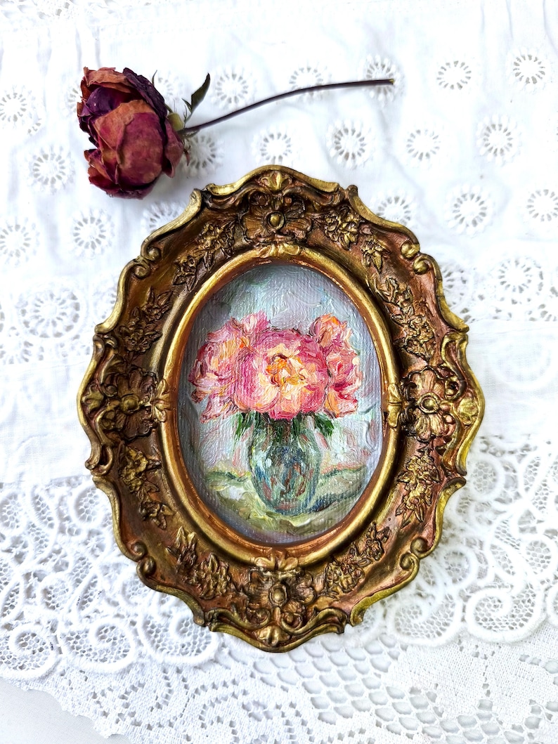 Oljemålning med pioner, konst i vintagestil, blommig stilleben, inramad väggdekor, present till födelsedag bild 6