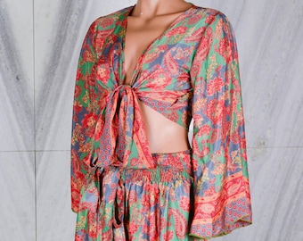 Boho tvådelat set för kvinnor, blommig boho-outfit, kort topp med vida ben, festivaloutfit, semesterkläder, boho sommarset