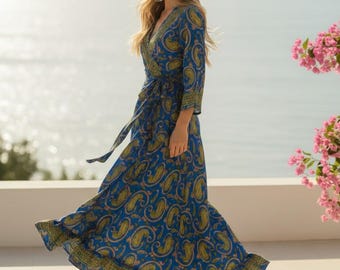 Vestido cruzado bohemio para mujer, vestido maxi azul con estampado paisley, vestido caftán largo, atuendo para vacaciones en la playa, ropa de resort.