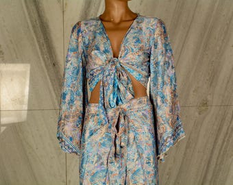 Boho tvådelat set för kvinnor, blommig boho-outfit, kort topp med vida ben, festivaloutfit, semesterkläder, boho sommarset