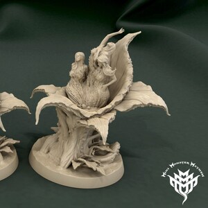 Plant Monster Alluring Man Trap 28mm 3D Resin Printed Miniature Dungeons and Dragons Pathfinder Tabletop Mini Monster Mayhem Display or RPG