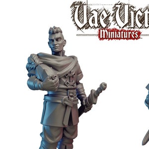 Squire Young Knight 28mm 32mm D&D Resin Miniature Dungeons and Dragons Pathfinder Tabletop Roleplaying Vae Victis Mini Knights Character