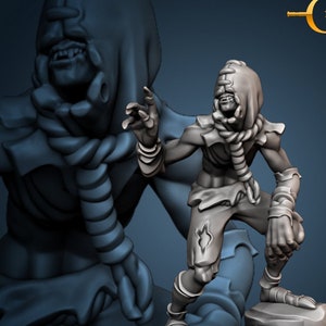 Ghoul Undead Creature Mini 32mm 28mm Resin Miniature Dungeons and Dragons Pathfinder Tabletop Galaad Miniatures Display Into the Dungeon
