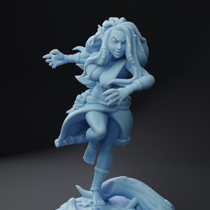 Elledrial Elf Druid Barbarian Wild Girl Mini D&D Resin 28mm 32mm or 54mm Miniature Dungeons and Dragons Pathfinder Tabletop Twin Goddess