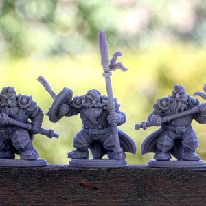 Dwarven Polearm Soldiers 28mm / 32mm D&amp;D 3D Resin Printed Miniature Dungeons and Dragons ...