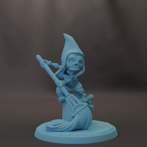 Moppy the Skeleton Bar Mopper Tavern D&D 28mm or 32mm Miniature Dungeons and Dragons DnD Tabletop Twin Goddess Display RPG