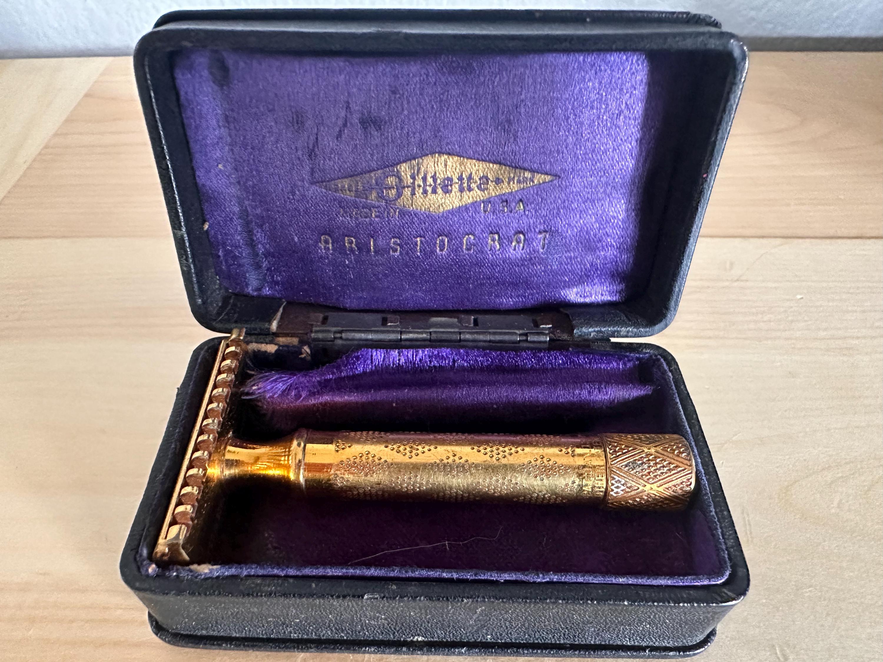 Gillette ジレット ARISTOCRAT アリストクラット 両刃カミソリ 新品 Gillette ジレット ARISTOCRAT アリストクラット 両刃カミソリ 髭