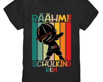 Schulkind 2024 mit Namen Einschulung cooler Spruch Geschenk Tshirt personalisiert