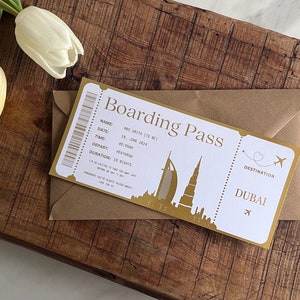 Dubai personalisierte Folien-Bordkarte | Personalisierte Überraschung Urlaub | Urlaubsüberraschung | Urlaub | Geburtstag Jahrestag Geschenk Flugzeug Ticket