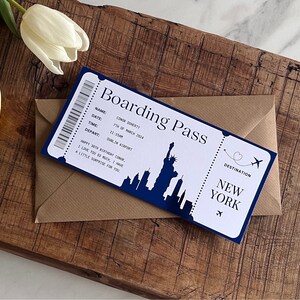 New York Carta d'imbarco personalizzata in lamina / Biglietto per le vacanze a sorpresa personalizzato / Sorpresa per le vacanze / Vacanza nella città di New York / Regalo di compleanno