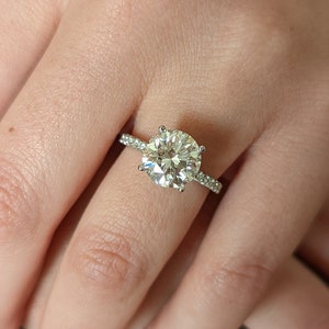 4.20 Carat Round Brilliant  Diamond Engagement Ring, 14K White Gold With Pave Ring