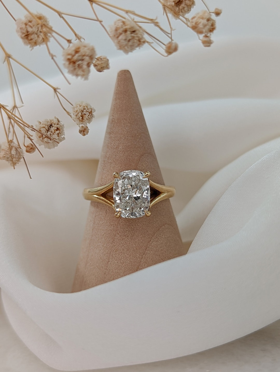 2.5 Carat Elongated Cushion Diamond Engagement Ring, 14K Yellow Gold