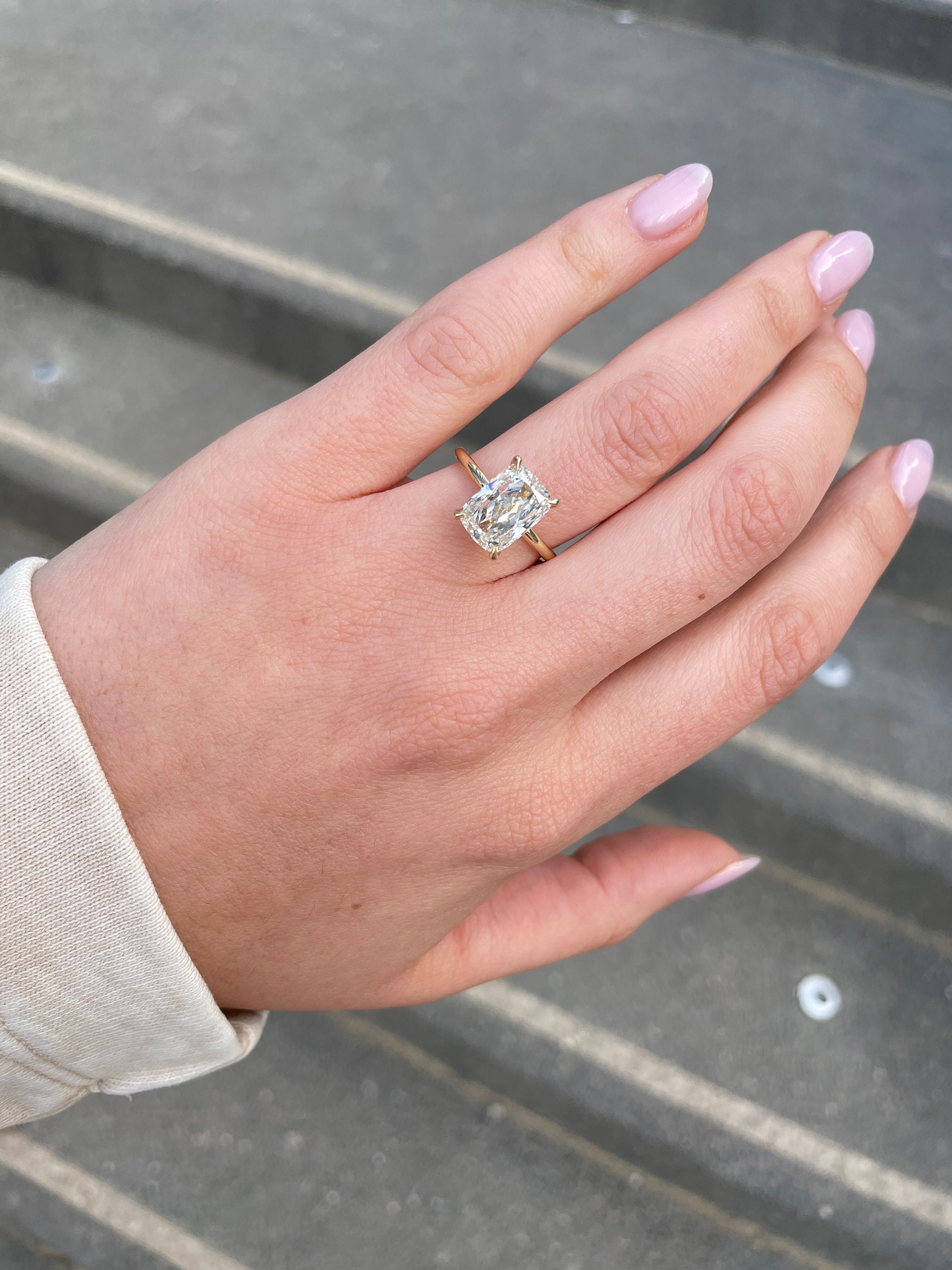 Price of a 4 2024 carat diamond ring