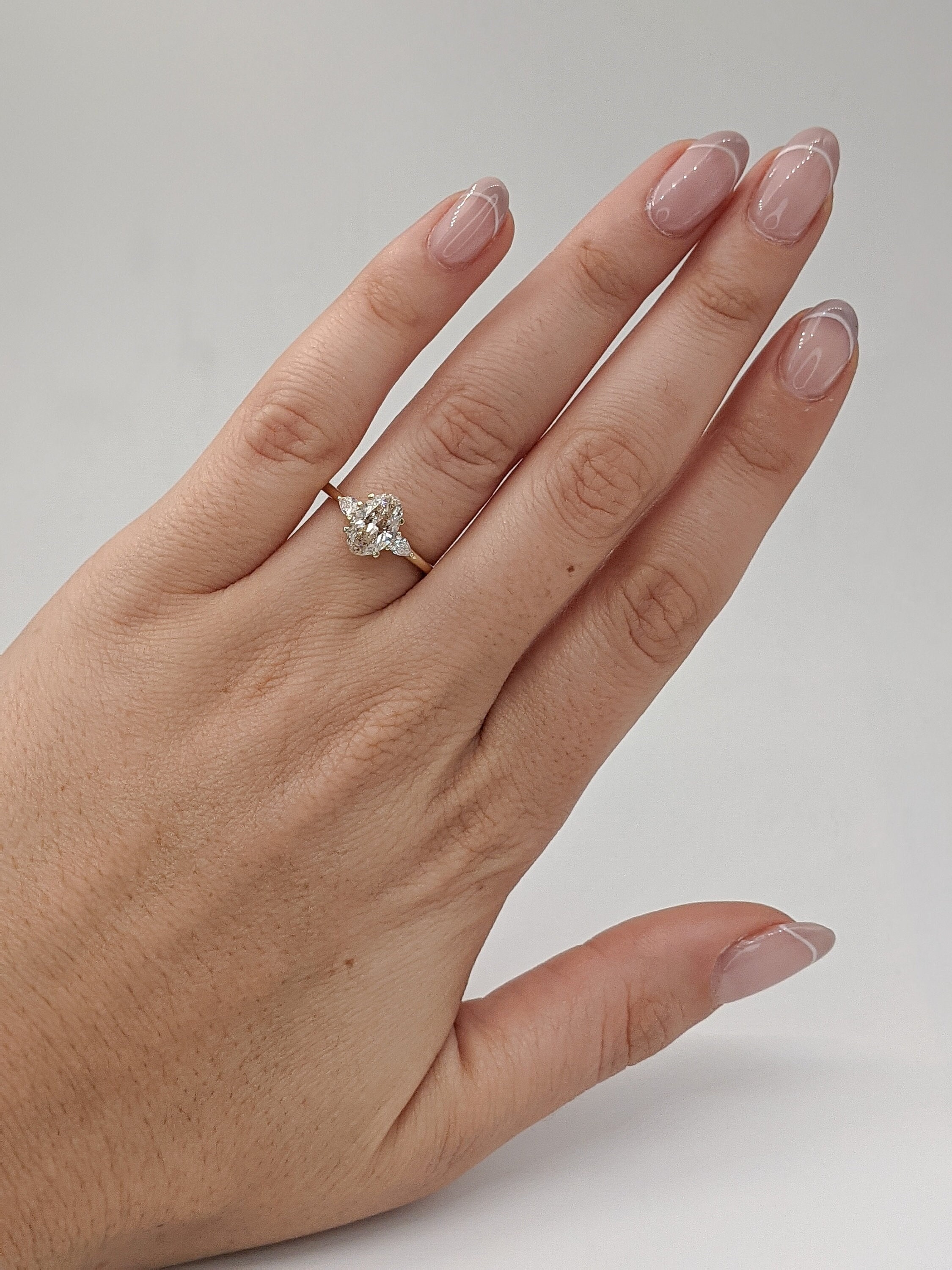 Oval Diamond Three Stone Ring, 1.70ct, 14K Gold Trilogy Wedding Ring - Etsy