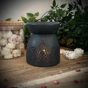Wax melt burner with Soya wax melts | oil burner | Wax melts | witchcraft supplies | Wiccan supplies | witchcraft shop | Witch | Wicca
