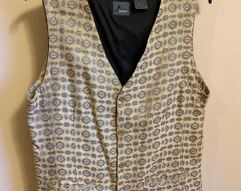 cheap brooks vest womens